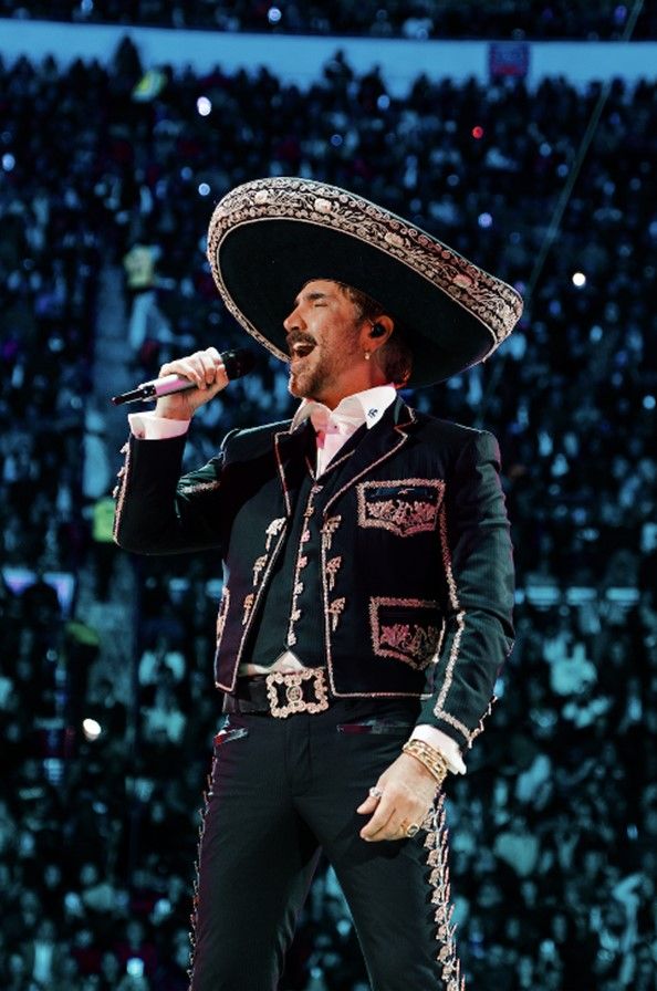 ALEJANDRO FERNÁNDEZ’S “UN MILLÓN DE PRIMAVERAS”  REACHES #1 ON BILLBOARD’S REGIONAL MEXICAN AIRPLAY CHART