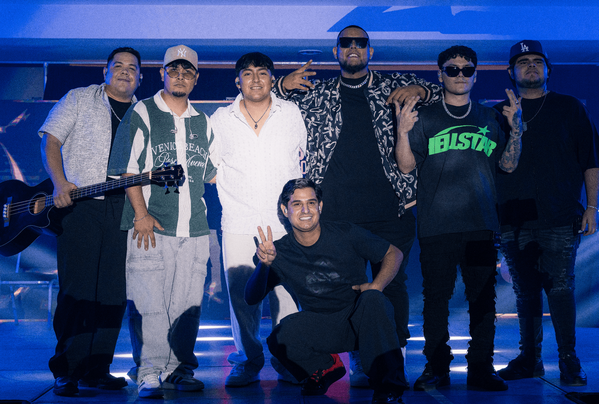 From Left to Right_ Javier Sesma, Rubaa, Plazencia, Krazy, Niño de Sonora, Erubiel romero  Abajo_ Abraham reyes el grillo.png