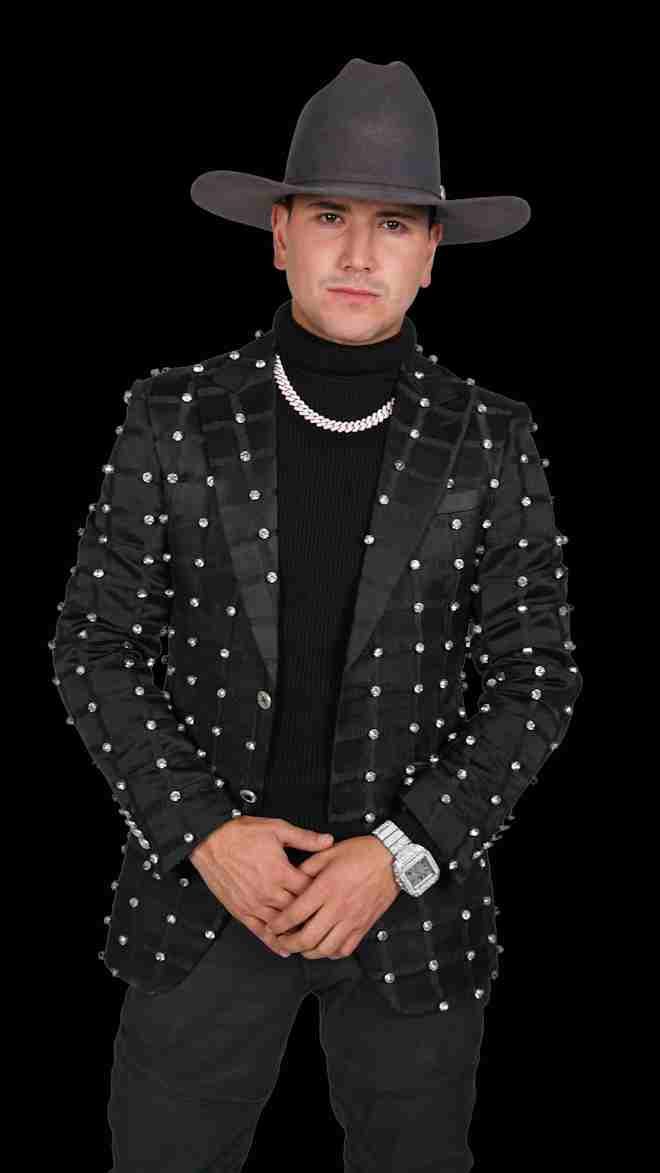 GERU Y SU LEGIÓN 7 PRESENTS “ESPECIAL,” AN ALBUM THAT CELEBRATES LOVE AND HEARTBREAK IN NORTEÑO STYLE