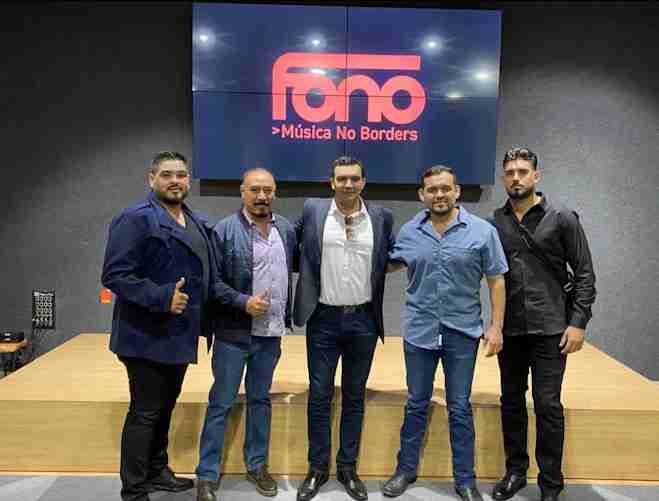 LYON Y LOS NIETOS DE SINALOA ¡LLEGAN A LA FAMILIA FONO!